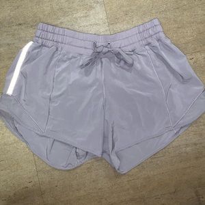 Lululemon Athletica Hotty Hot Shorts (Tall)
